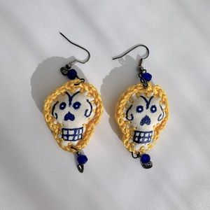 Halloween Ghost face earrings- new